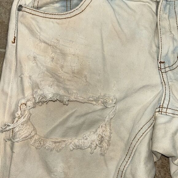 Revolve One Teaspoon Iced Blue Distressed Denim/Jeans(Size 28) - Picture 6 of 10